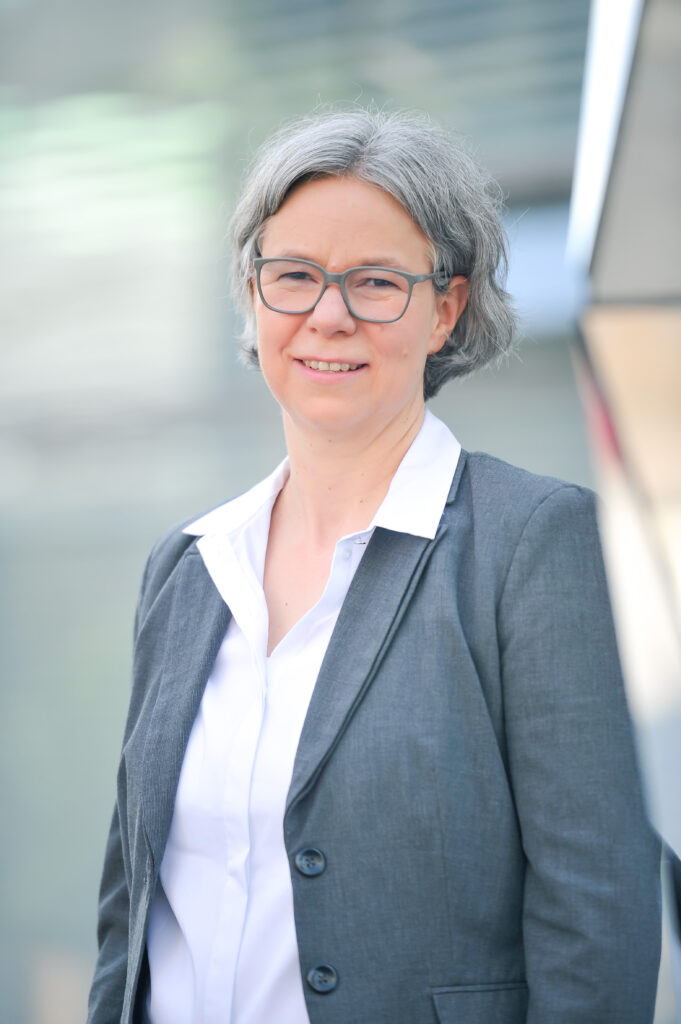 Prof. Dr. Marianne Saam
Leiterin des Forschungsbereiches „Digital Economics“